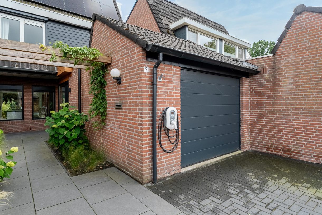 Te koop: Foto Woonhuis aan de Verzetslaan 5 in Meppel