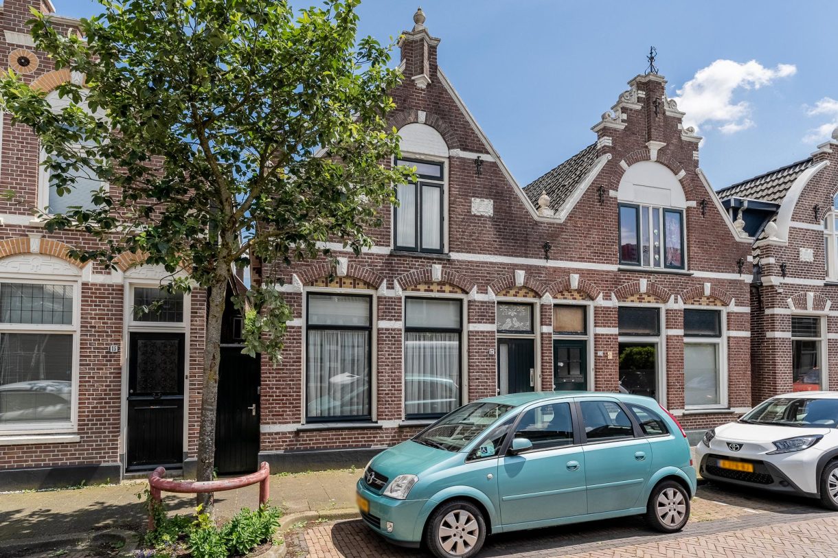 Te koop: Foto Woonhuis aan de Emmastraat 17 in Meppel