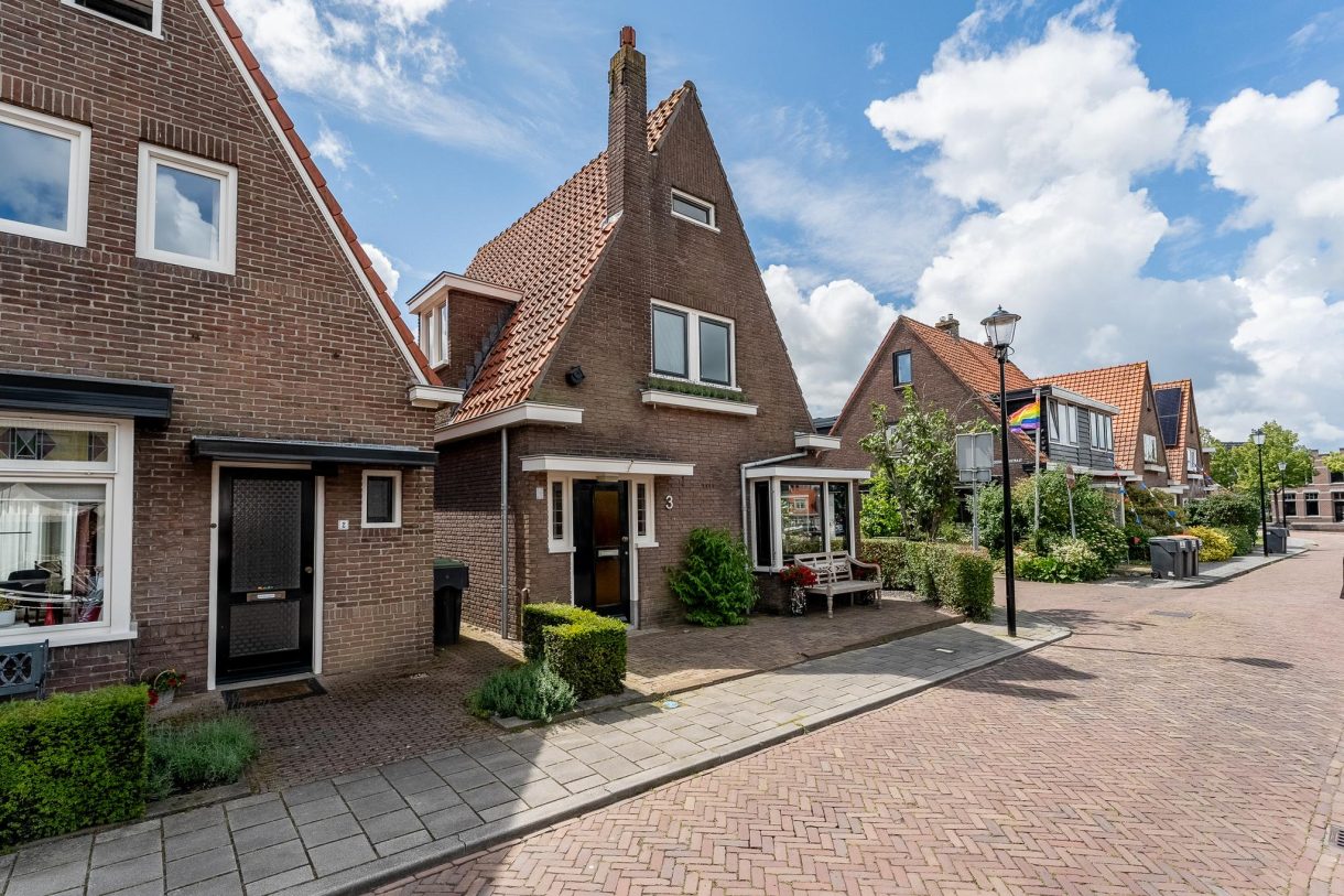 Te koop: Foto Woonhuis aan de Mr. Harm Smeengekade 3 in Meppel