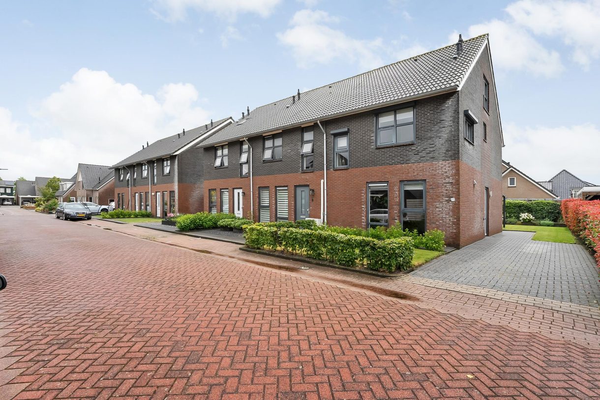 Te koop: Foto Woonhuis aan de Weth. Huismanstraat 11 in Wanneperveen