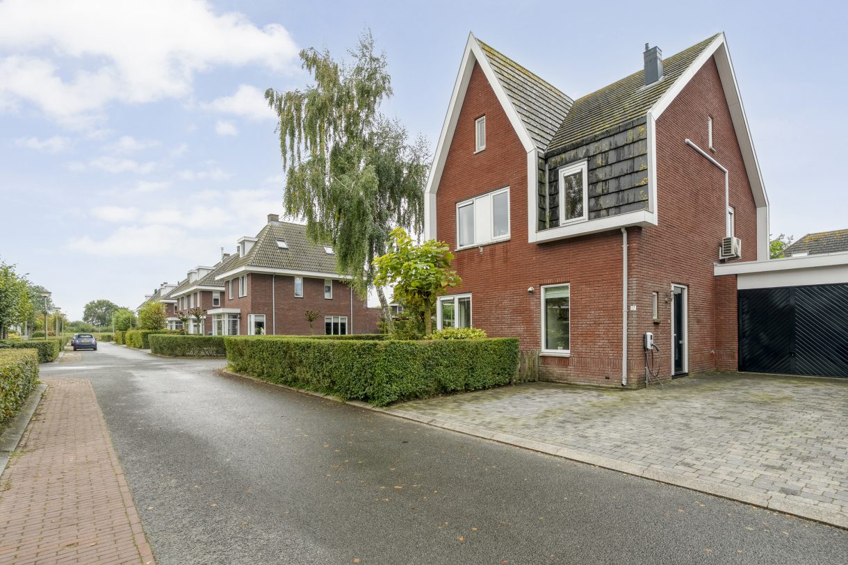 Te koop: Foto Woonhuis aan de Weegbree 17 in Meppel