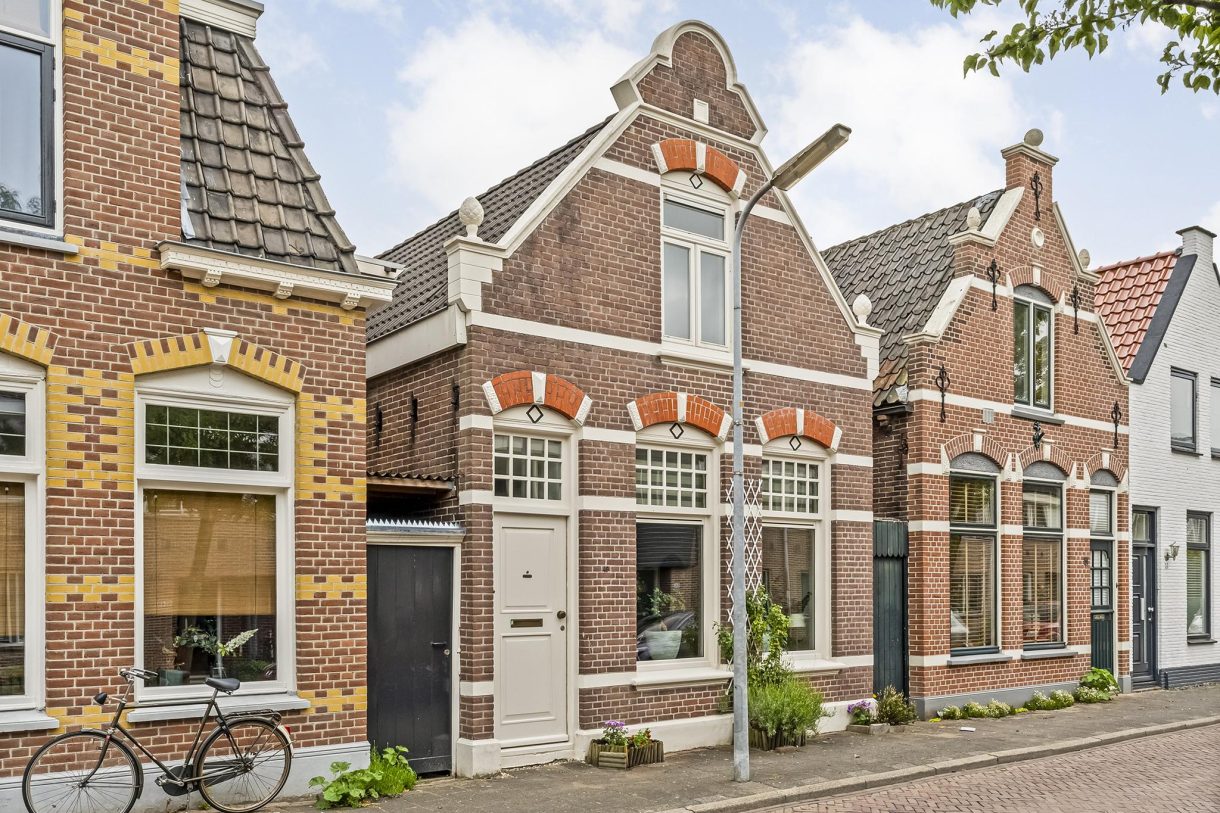 Te koop: Foto Woonhuis aan de Emmastraat 49 in Meppel