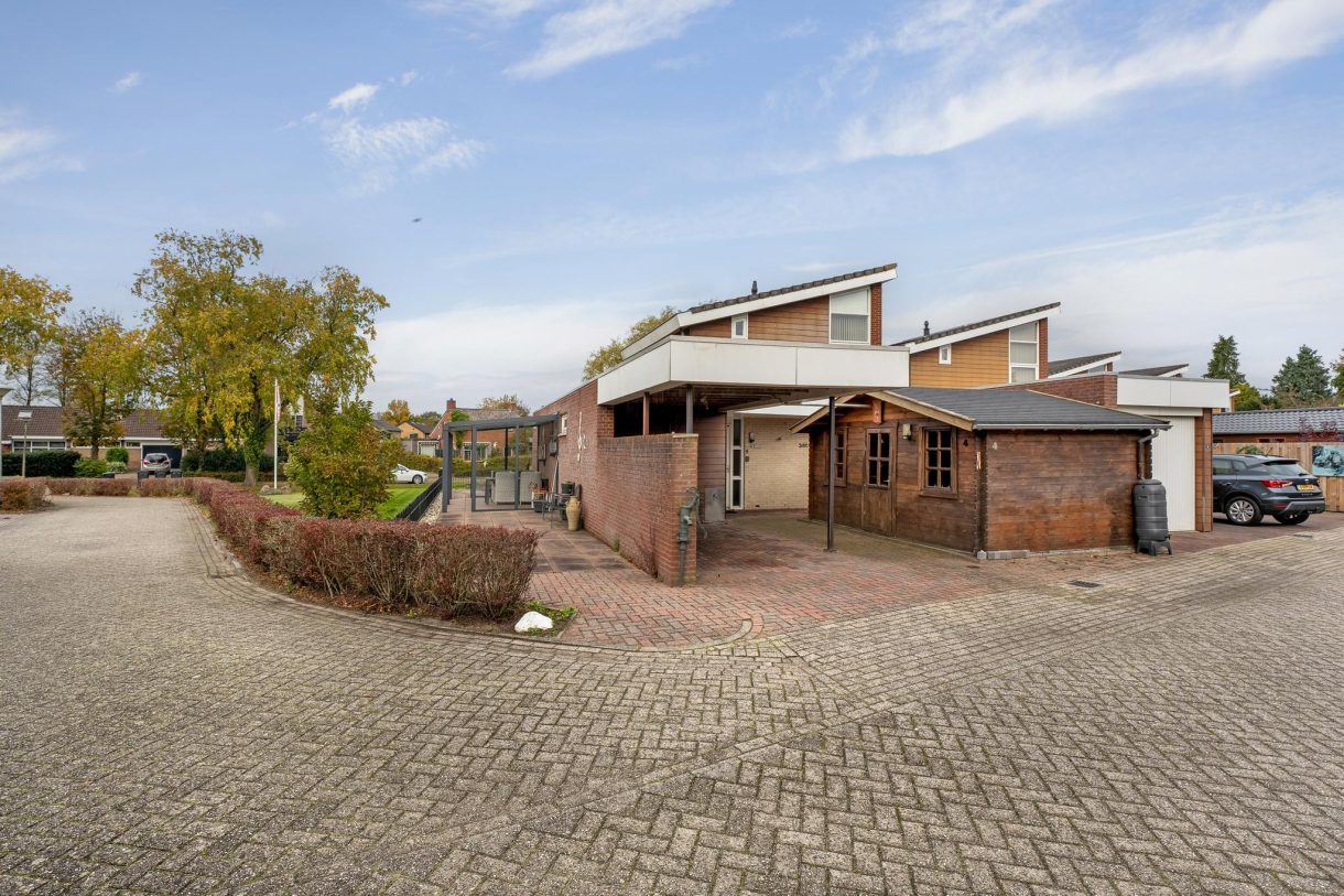 Te koop: Foto Woonhuis aan de Emmaweg 4 in De Wijk