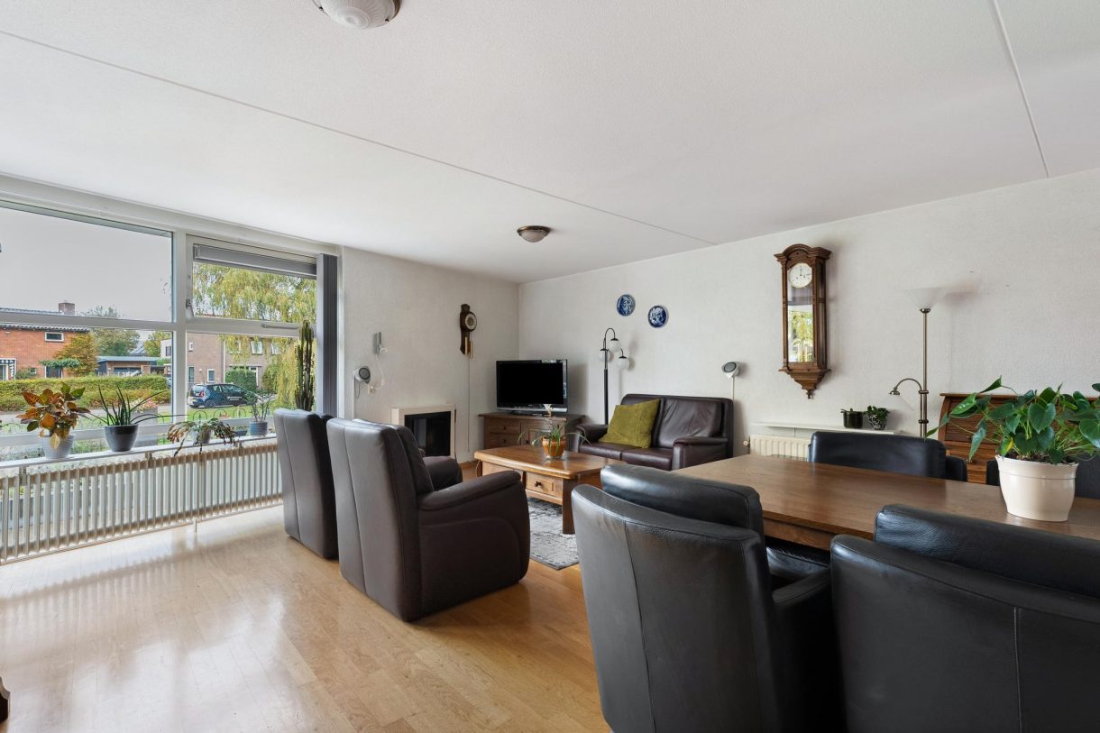 Te koop: Foto Woonhuis aan de Emmaweg 4 in De Wijk