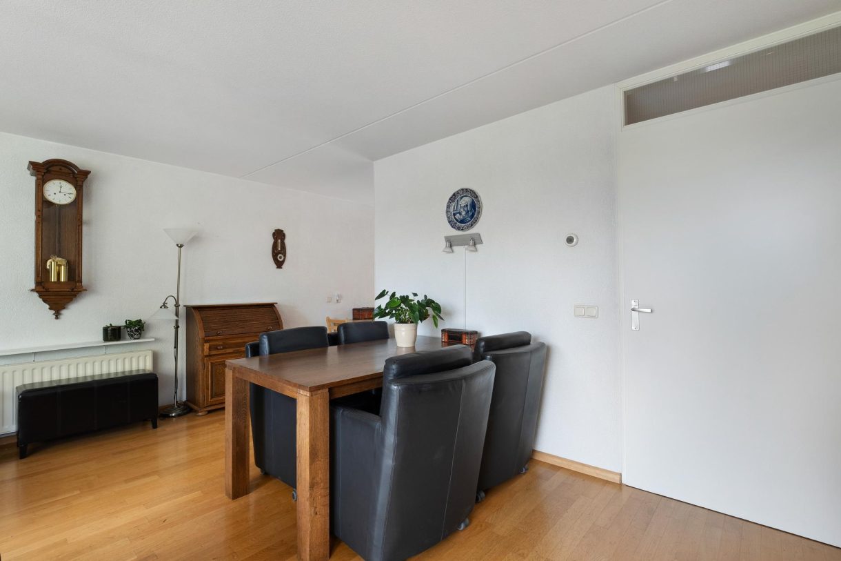 Te koop: Foto Woonhuis aan de Emmaweg 4 in De Wijk