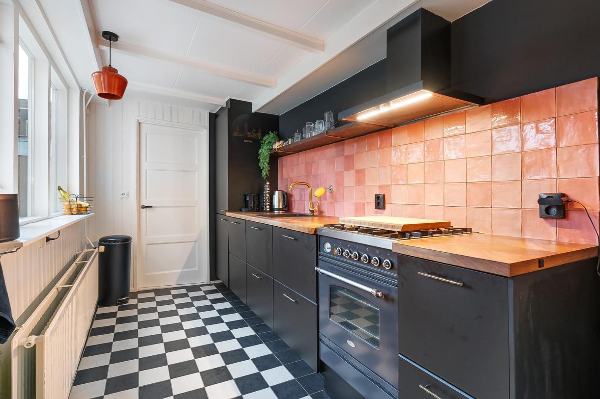 Te koop: Foto Woonhuis aan de Schuttevaerstraat 28 in Meppel