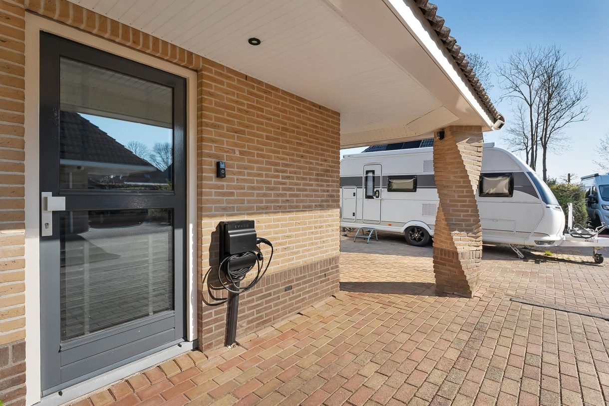 Te koop: Foto Woonhuis aan de Binnenweg 22 in Nijeveen