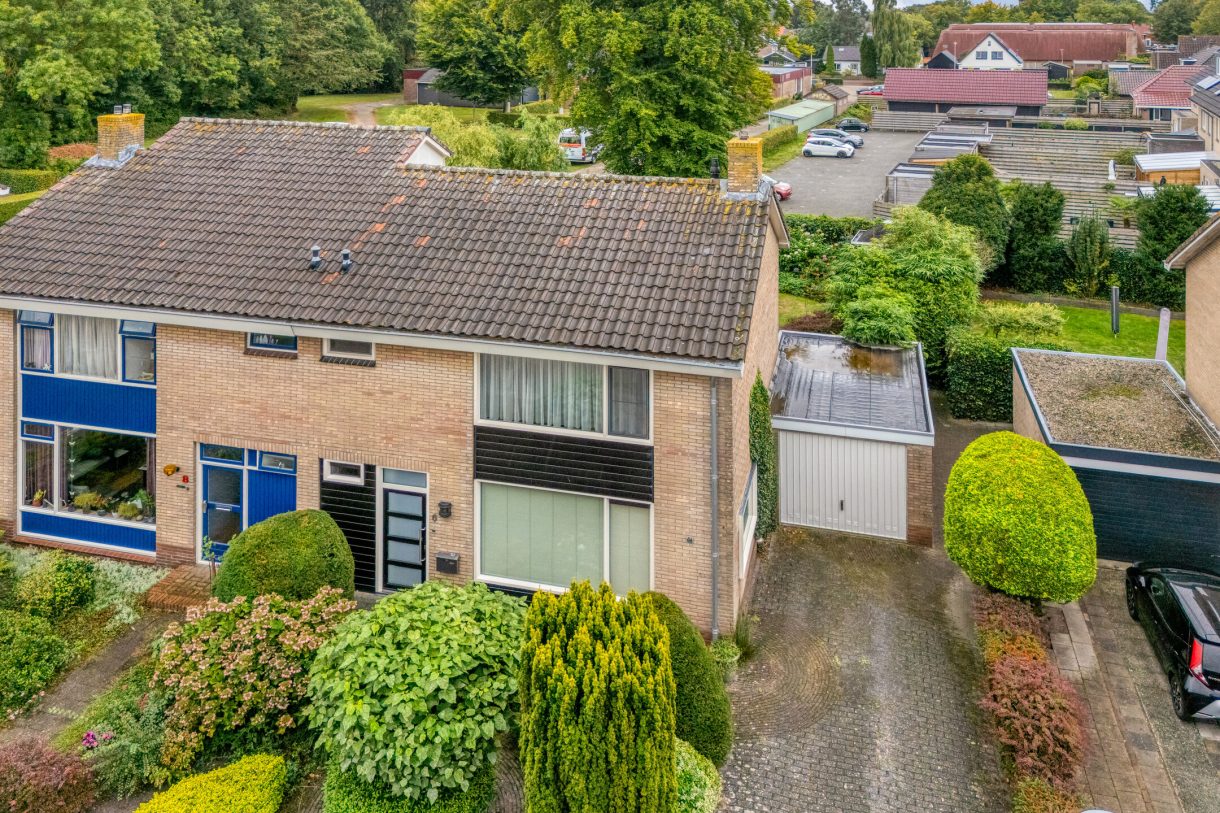 Te koop: Foto Woonhuis aan de Ds. van Halsemastraat 6 in Nijeveen