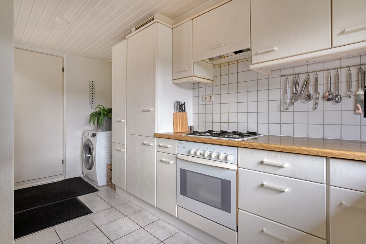 Te koop: Foto Woonhuis aan de Ds. van Halsemastraat 6 in Nijeveen