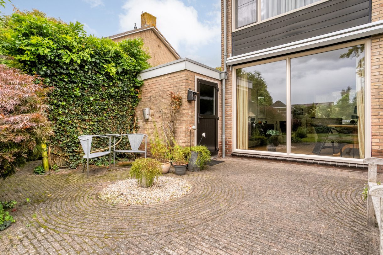 Te koop: Foto Woonhuis aan de Ds. van Halsemastraat 6 in Nijeveen