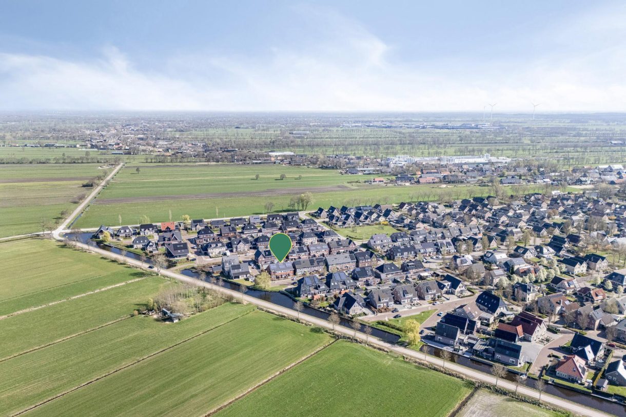 Te koop: Foto Woonhuis aan de Iepenlaan 52 in Rouveen