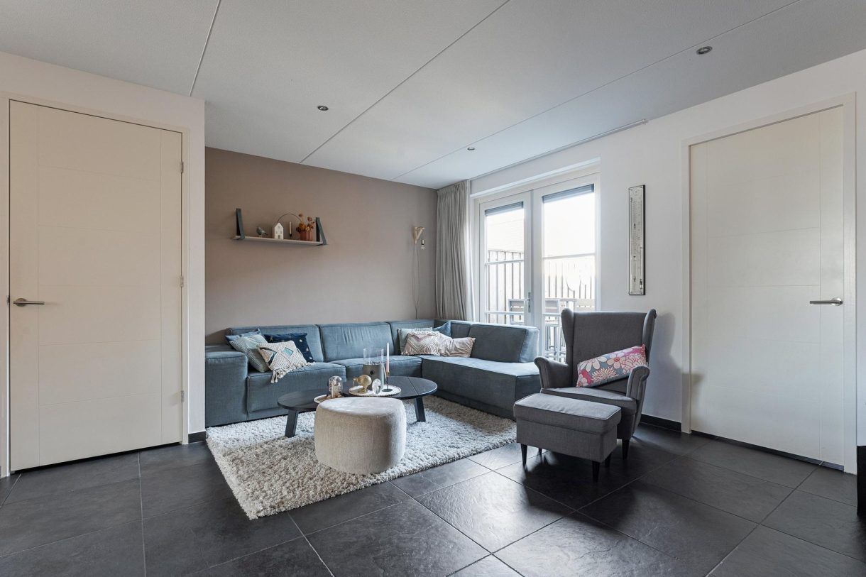 Te koop: Foto Woonhuis aan de Iepenlaan 52 in Rouveen