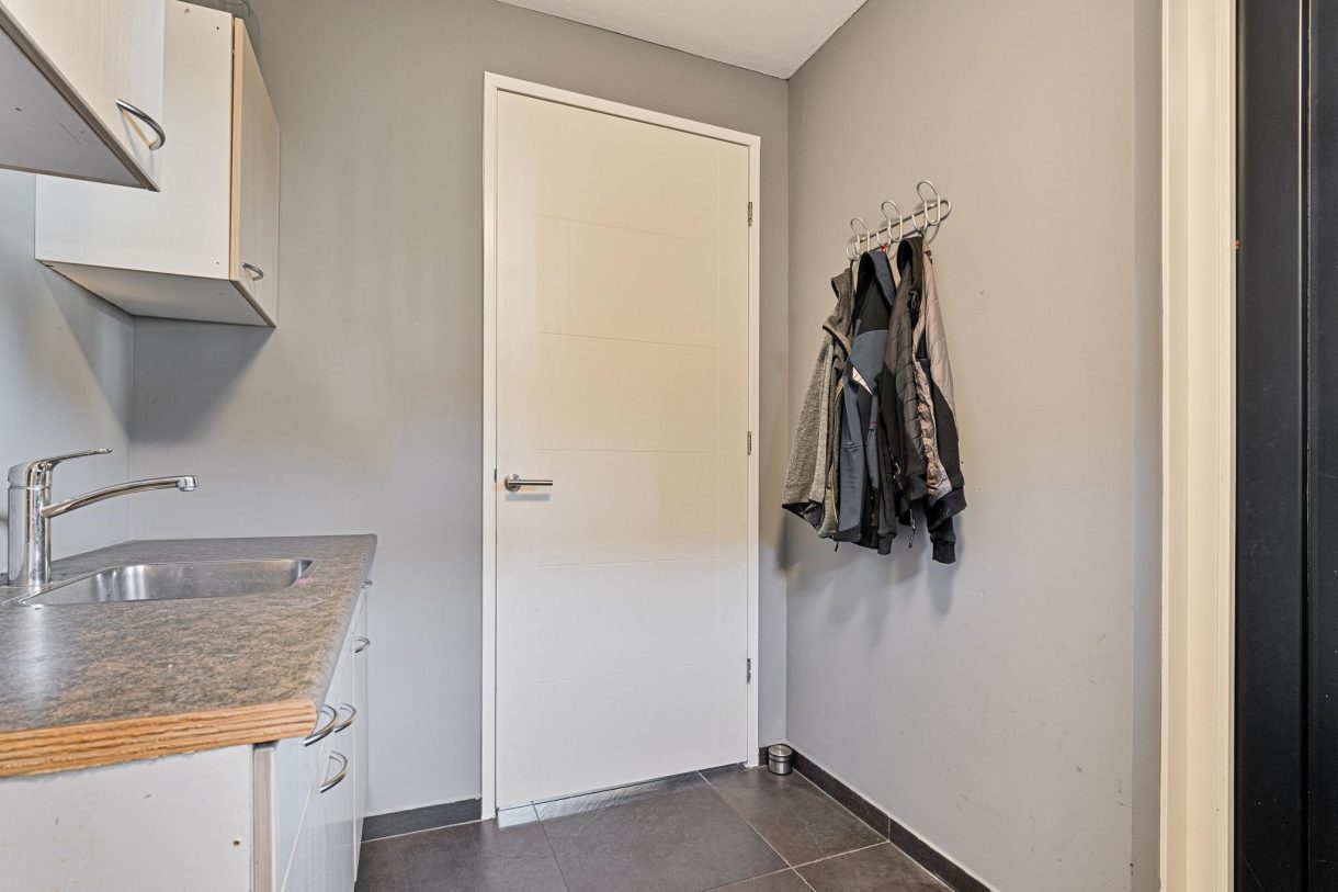 Te koop: Foto Woonhuis aan de Iepenlaan 52 in Rouveen