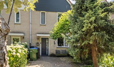 koop  Meppel  Kluft 46 – Hoofdfoto