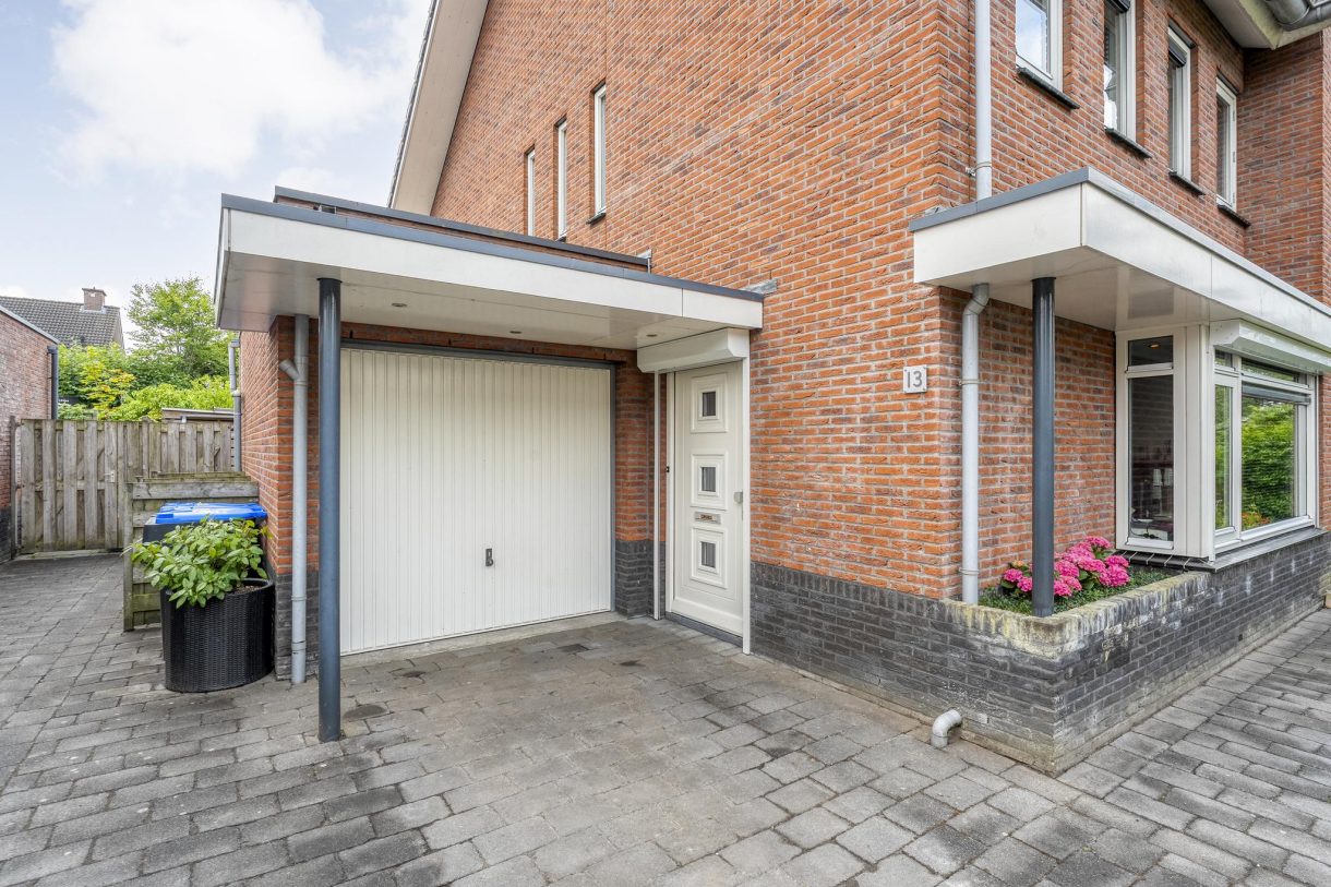 Te koop: Foto Woonhuis aan de Leeuwentand 13 in Meppel