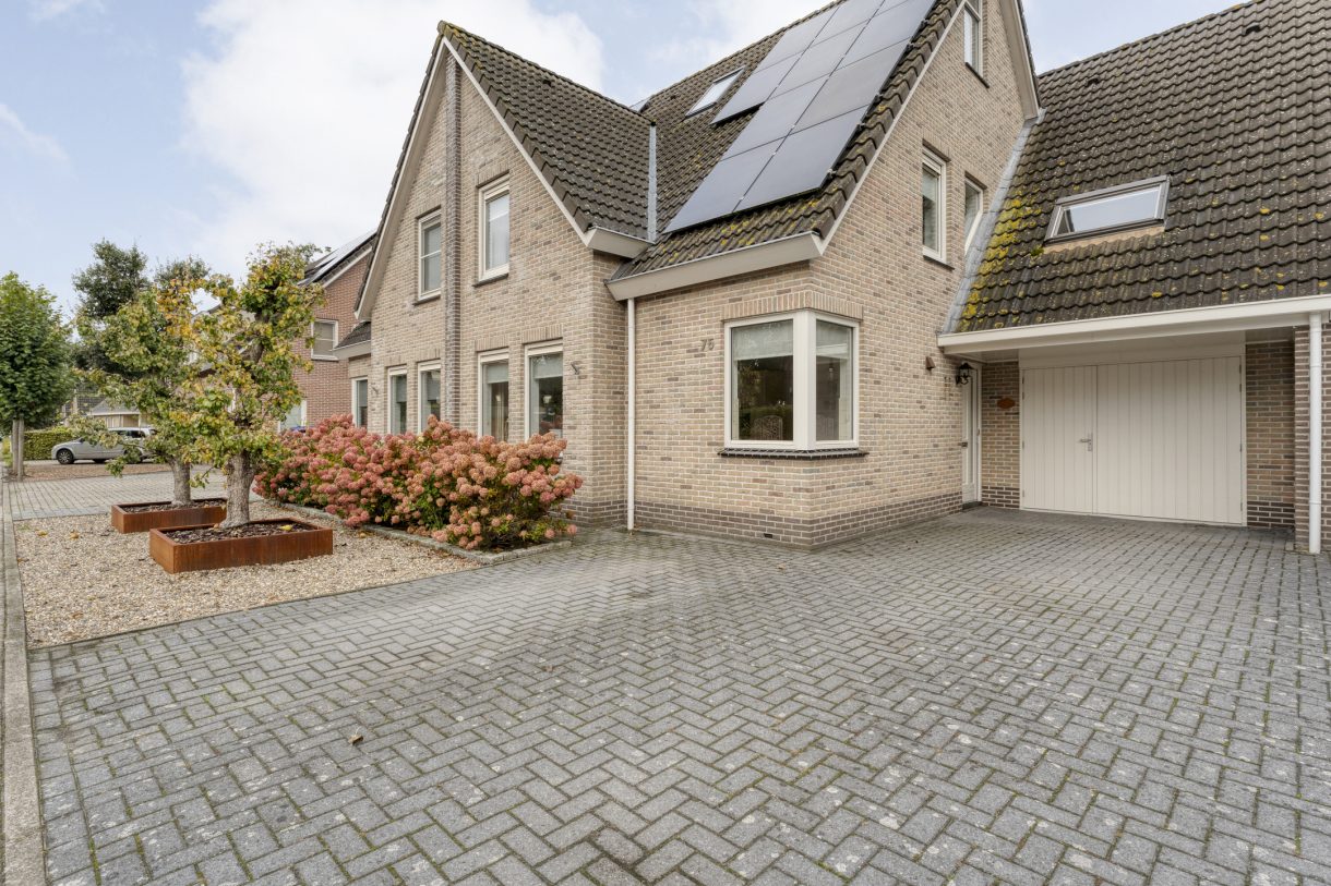 Te koop: Foto Woonhuis aan de De Veurdele 75 in Nijeveen